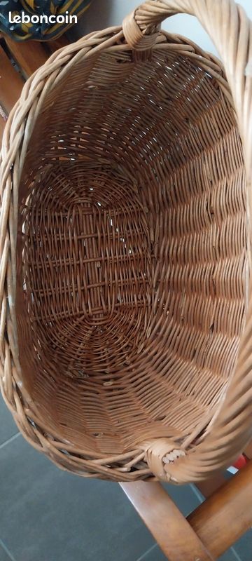 Panier a linge osier vintage d'occasion - Décoration