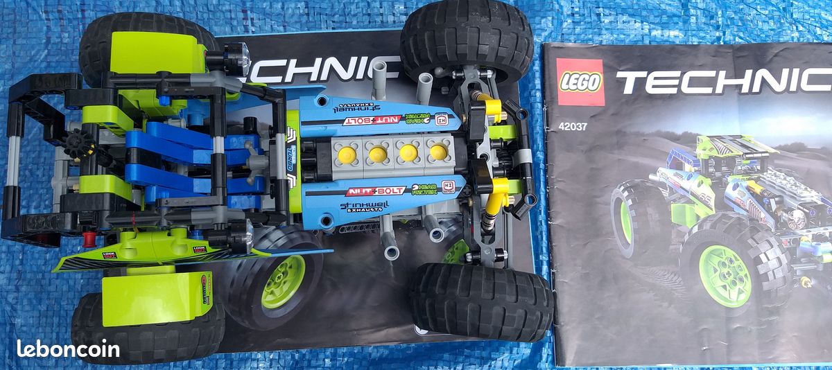 LEGO TECHNIC 42037- 2 en 1 avec 2 notices- Enorme superbe en très bon état (image 2)
