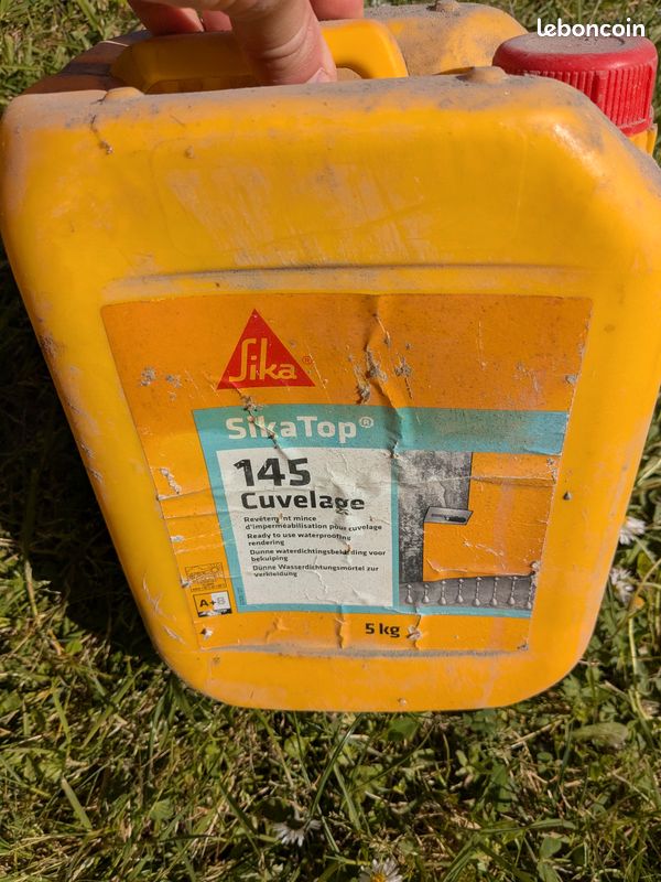 Sikatop 145 cuvelage et Imperprompt ciment de colmatage (image 1)