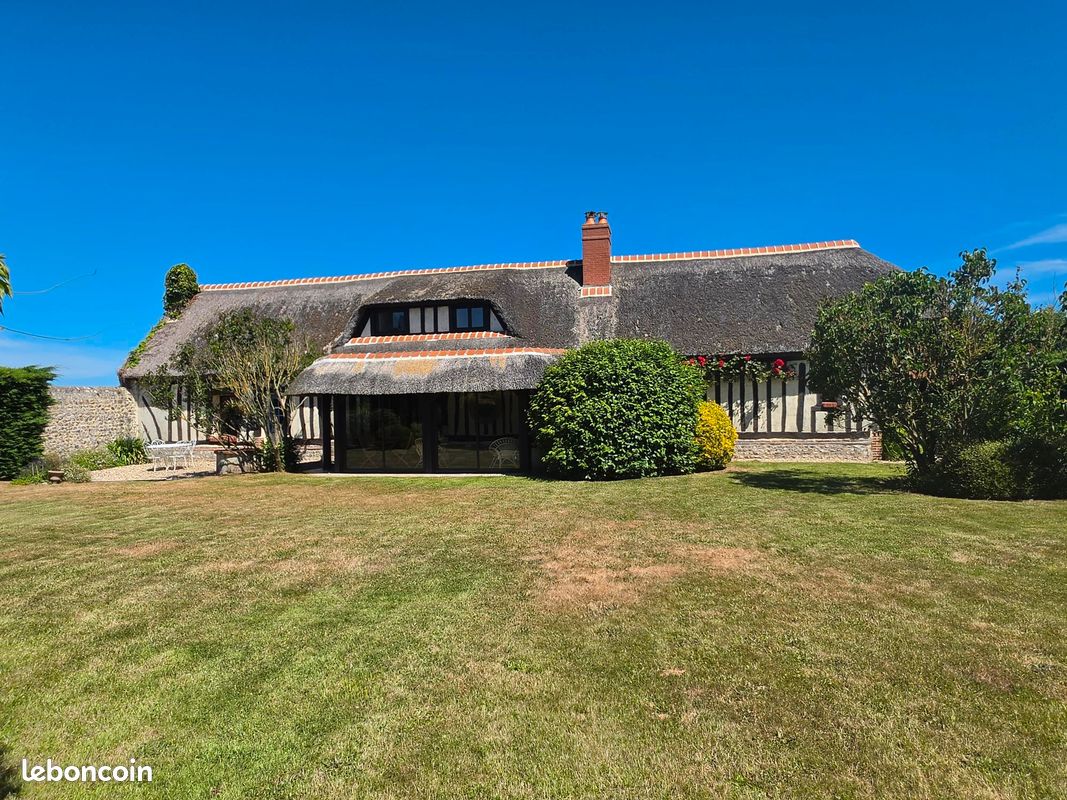 Maison 14 pièces 200 m² · à Fécamp · 200 m² · 444 000 €