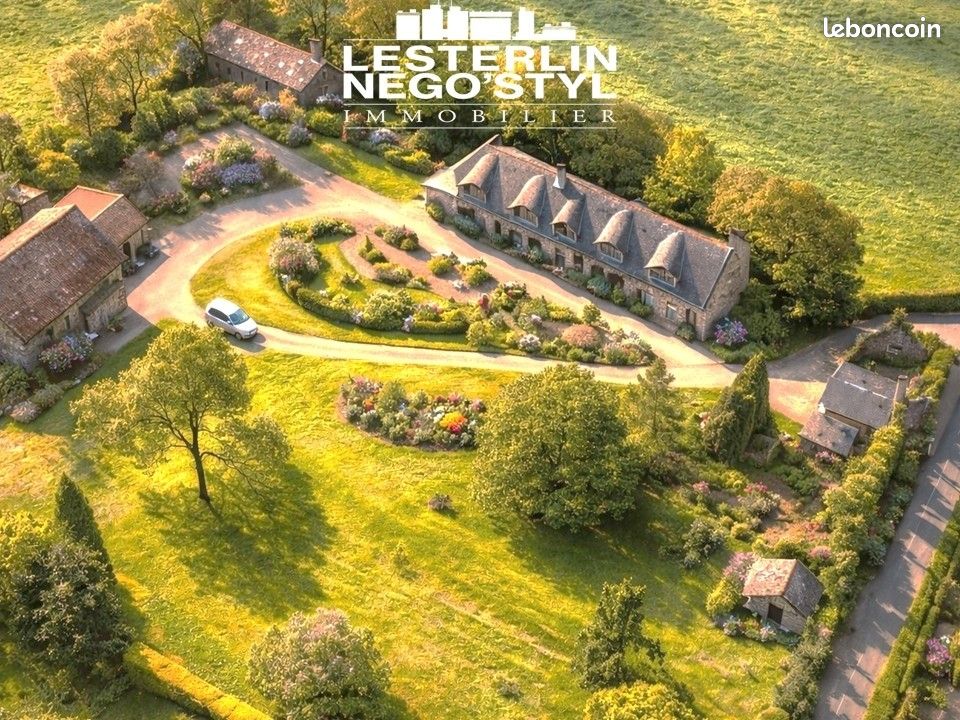 Maison 8 pièces 250 m² · à Montivilliers · 250 m² · 575 000 €