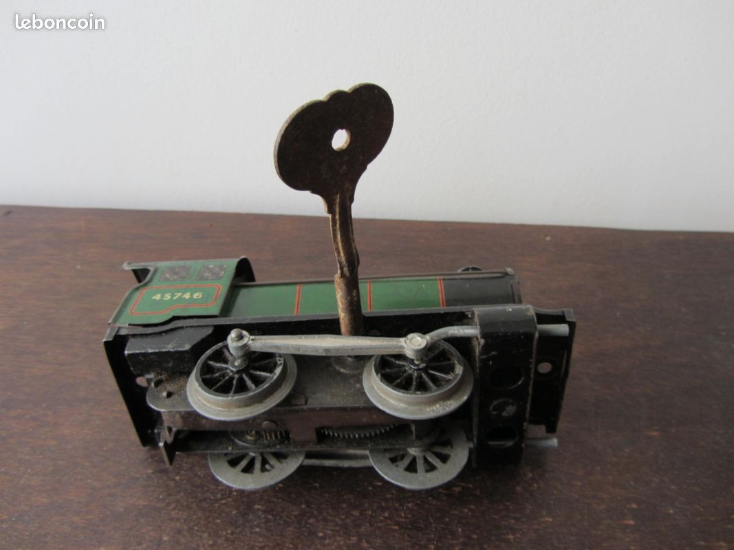 Locomotive Hornby O Mécanique 1924 – Tôle, 16cm, Bon état Et Fonctionne