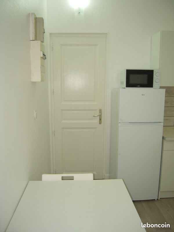 Appartement f2 meublé - proche métro (image 2)