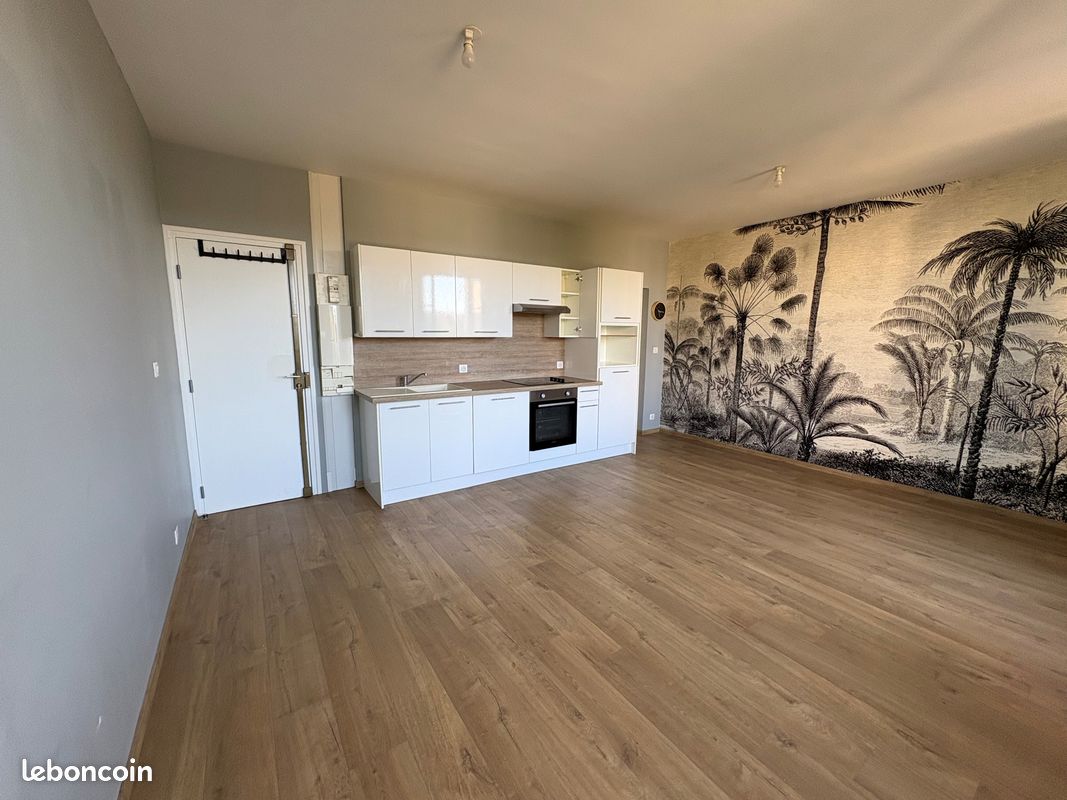 Appartement 1 pièce 42 m² · à Chartres · 42 m² · 123 000 €