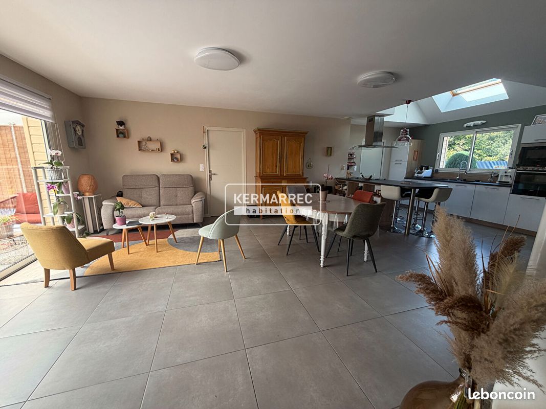 Maison 5 pièces 103 m² · à Montreuil-sous-Pérouse · 103 m² · 314 100 €