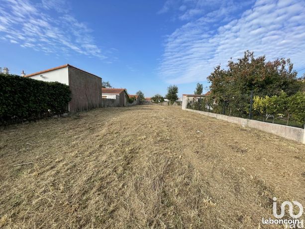 Terrain 852 m² REZÉ