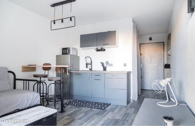 Appartement 1 pièce 22 m² · à Nîmes · 22 m² · 540 €/mois