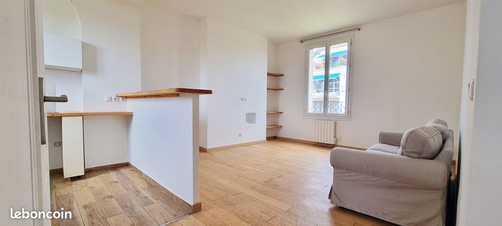 Appartement 2 pièces 43 m² · à Saint-Cloud · 43 m² · 297 000 €