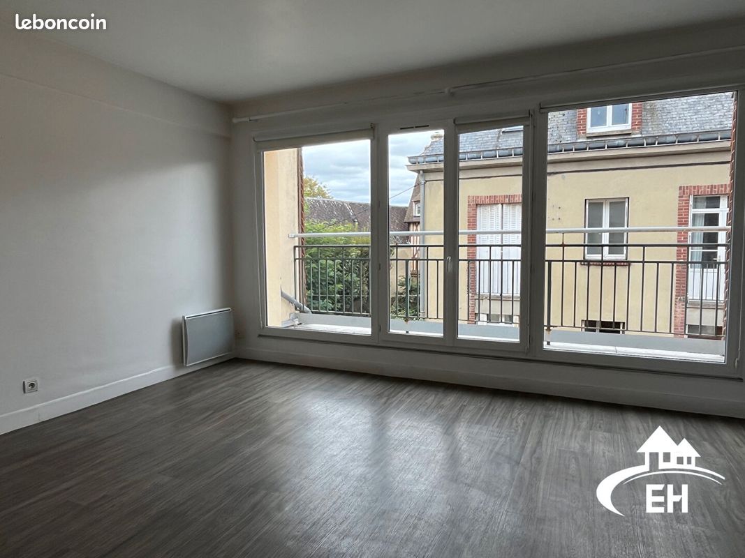 Appartement 1 pièce 31 m² · à L'Aigle · 31 m² · 365 €/mois