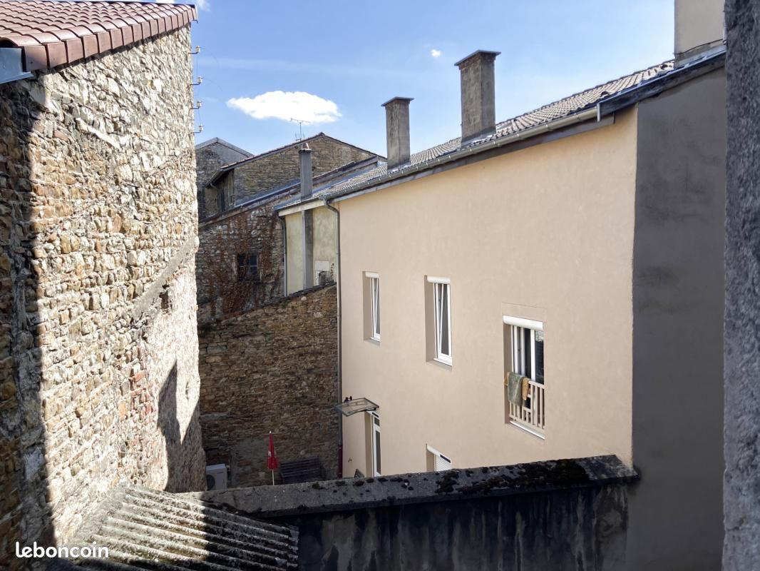Appartement 2 pièces 41 m² · à Lagnieu · 41 m² · 75 000 €