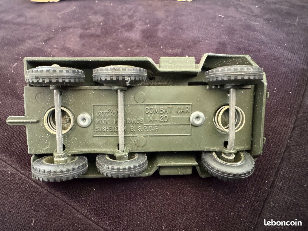 La Circulaire Avec Mitrailleuse Du Combat Car Ford M20 Miniature Solido Au 1 50e 10648