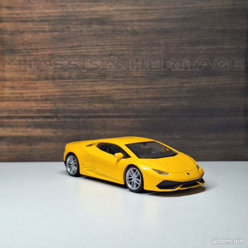 Lamborghini huracan miniature 1/43 (image 7)