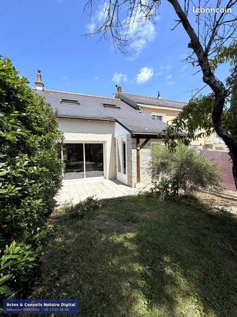 Propriété 212 m² Cinais