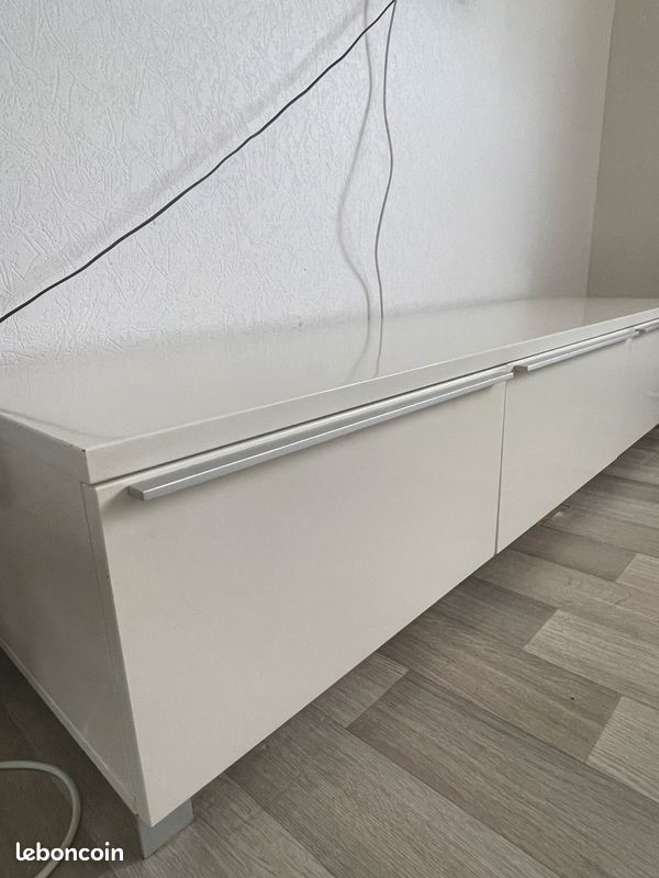 Table TV IKEA (image 1)