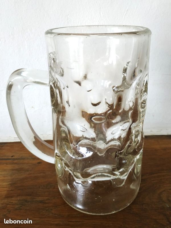 Ancienne Chope à biére à fond creux (image 1)