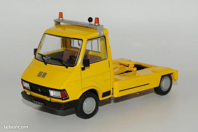 Miniature Citroën C35 – Lohr Plateau & Semi – 1981 – IXO 1/43 – NEUF