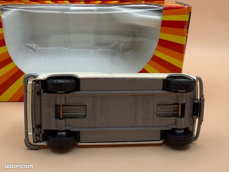 SOLIDO MADE FRANCE 1986 Renault 4 F6 Fourgonnette Outils Facom 1/43
