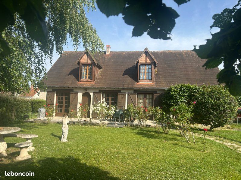 Maison 7 pièces 140 m² · à Blois · 140 m² · 250 000 €