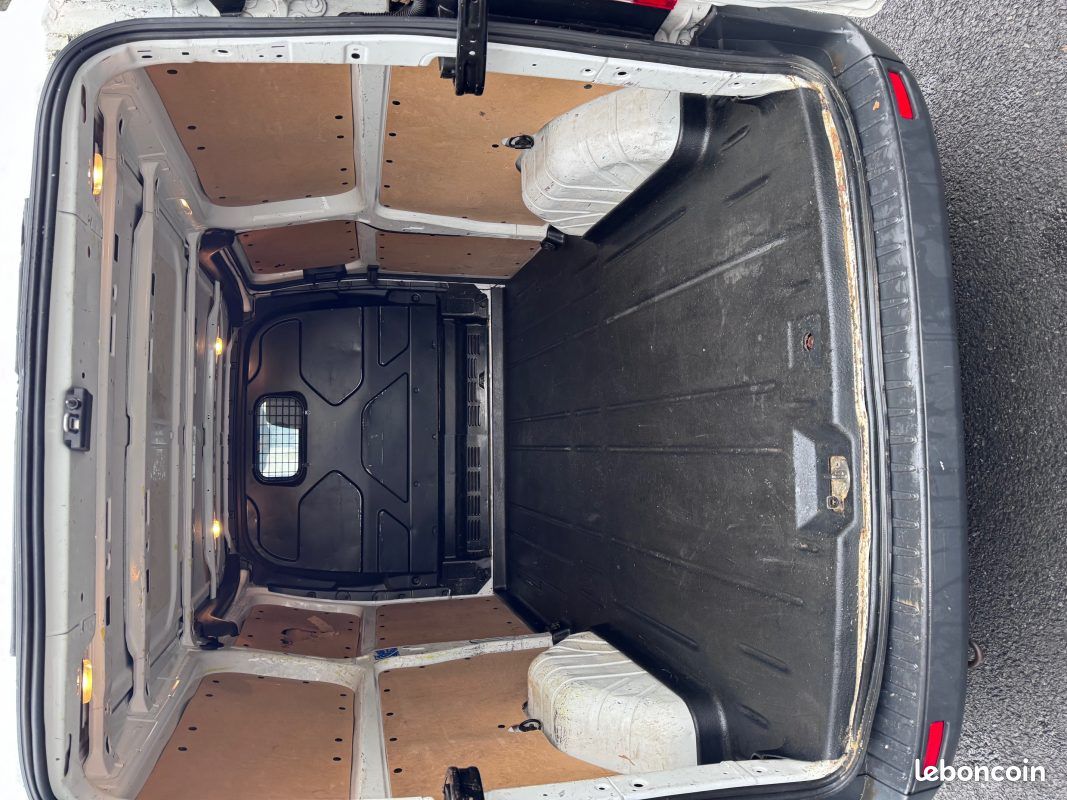 Ford transit custom 2.0 tdci 105cv distribution a chaine (image 14)