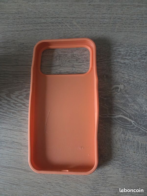 Coque iphone 17 (image 2)