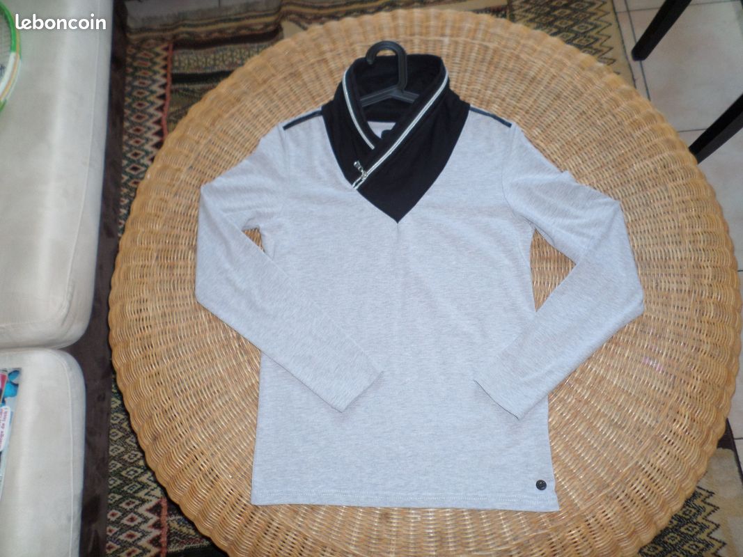 T-shirt HLANDERS TAILLE M comme neuf (image 1)
