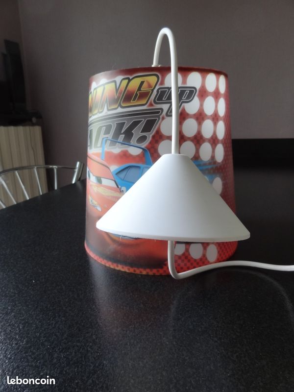 Lampe chambre enfant (image 1)