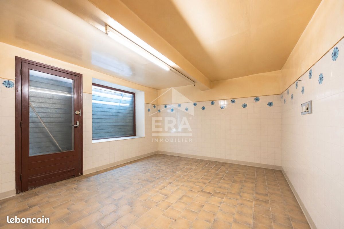 Maison 8 pièces 193 m² · à Banyuls-Dels-Aspres · 193 m² · 98 000 €