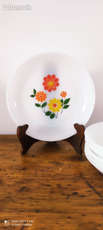 Lot De 8 Assiettes Bols En Grès Blanc - Peint Main Motif Fleur Jaune - DD3P6