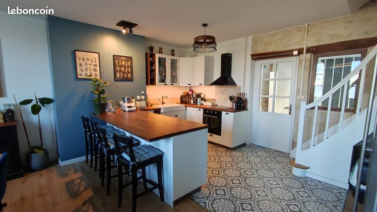 Maison 7 pièces 166m²