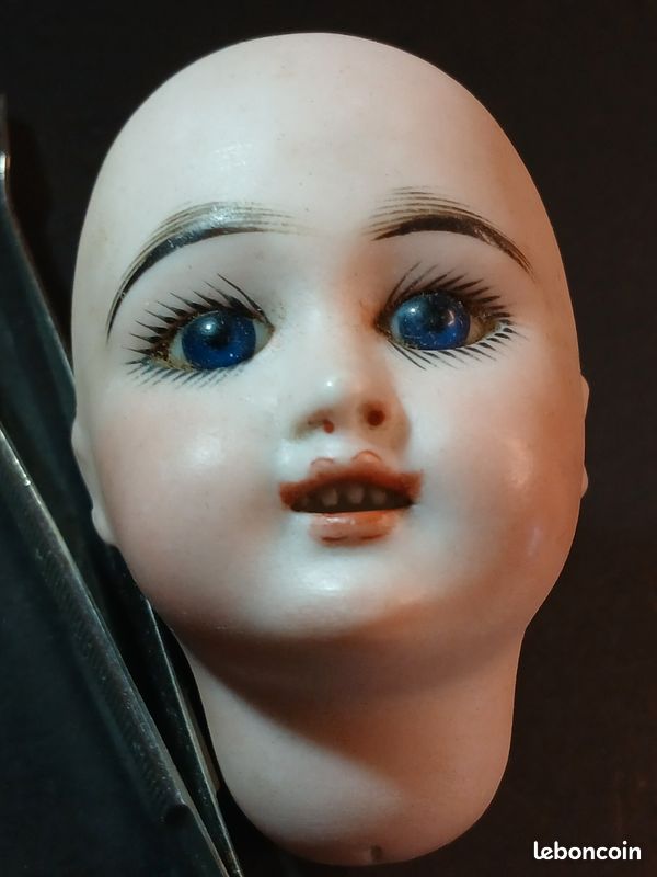 ANCIENNE POUPÉE TÊTE porcelaine .sfbj .301 .T5 France Paris EUR 70,00 - FR