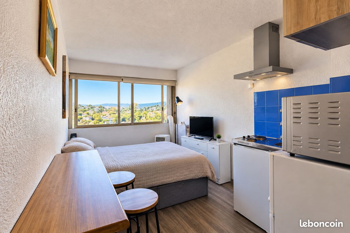 Appartement 1 pièce 17 m² · à Mandelieu-la-Napoule · 17 m² · 130 000 €