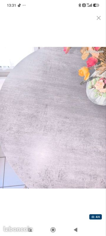 Table a manger et chaises (image 4)