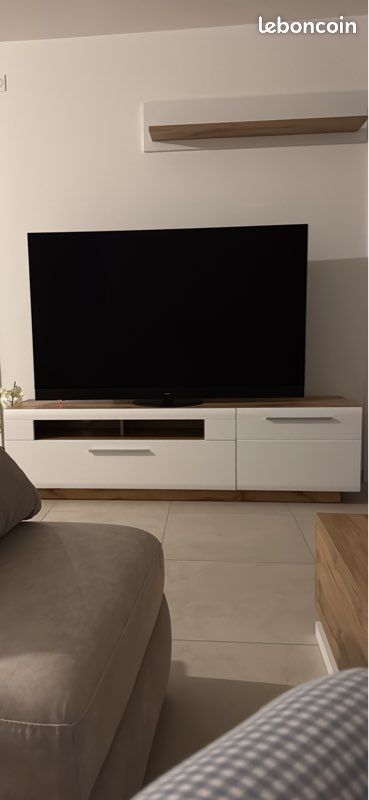 Ensemble Meuble tv/ table basse et 3 elements (image 2)