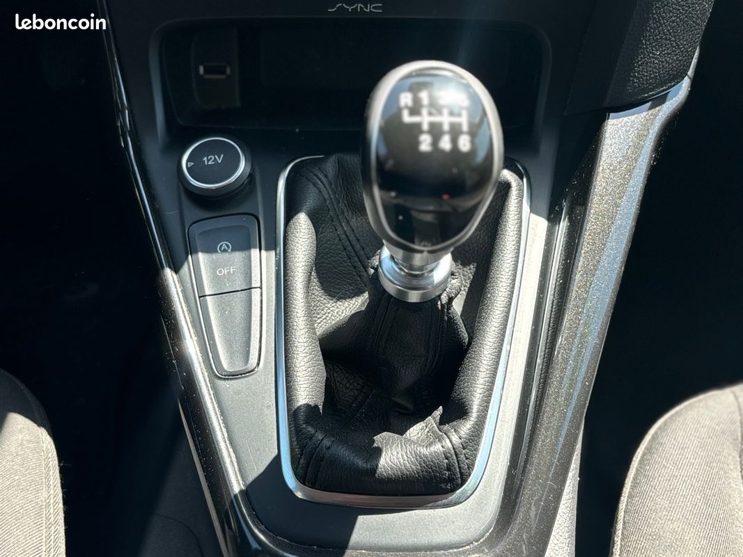 Ford Focus III PHASE 2 1.0 ECOBOOST 125CH TITANIUM 5P - DISTRIBUTION A JOUR ❗ (image 19)