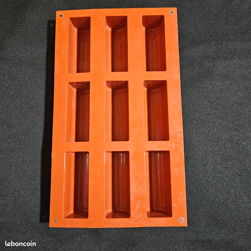 Moule en silicone mini buchettes Silikomart (image 2)