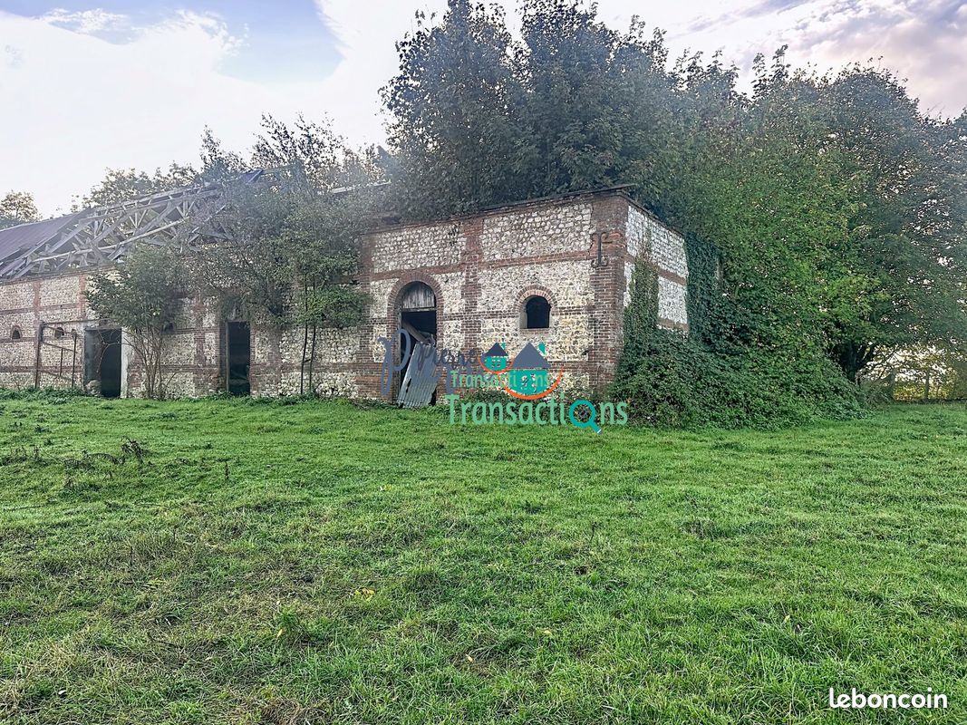 Maison 1 pièce 138 m² · à Lillebonne · 138 m² · 110 000 €