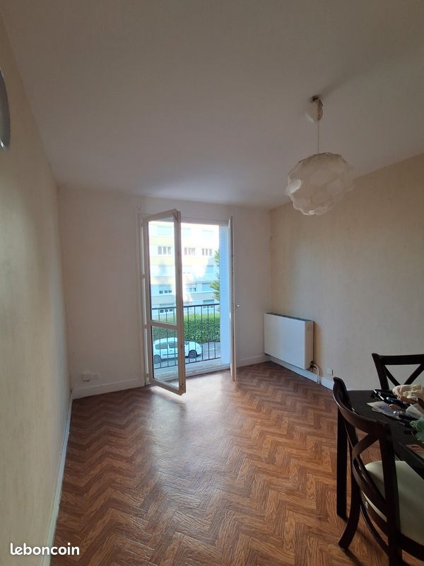 Appartement 3 pièces 70 m² · à Saint-Étienne · 70 m² · 600 €