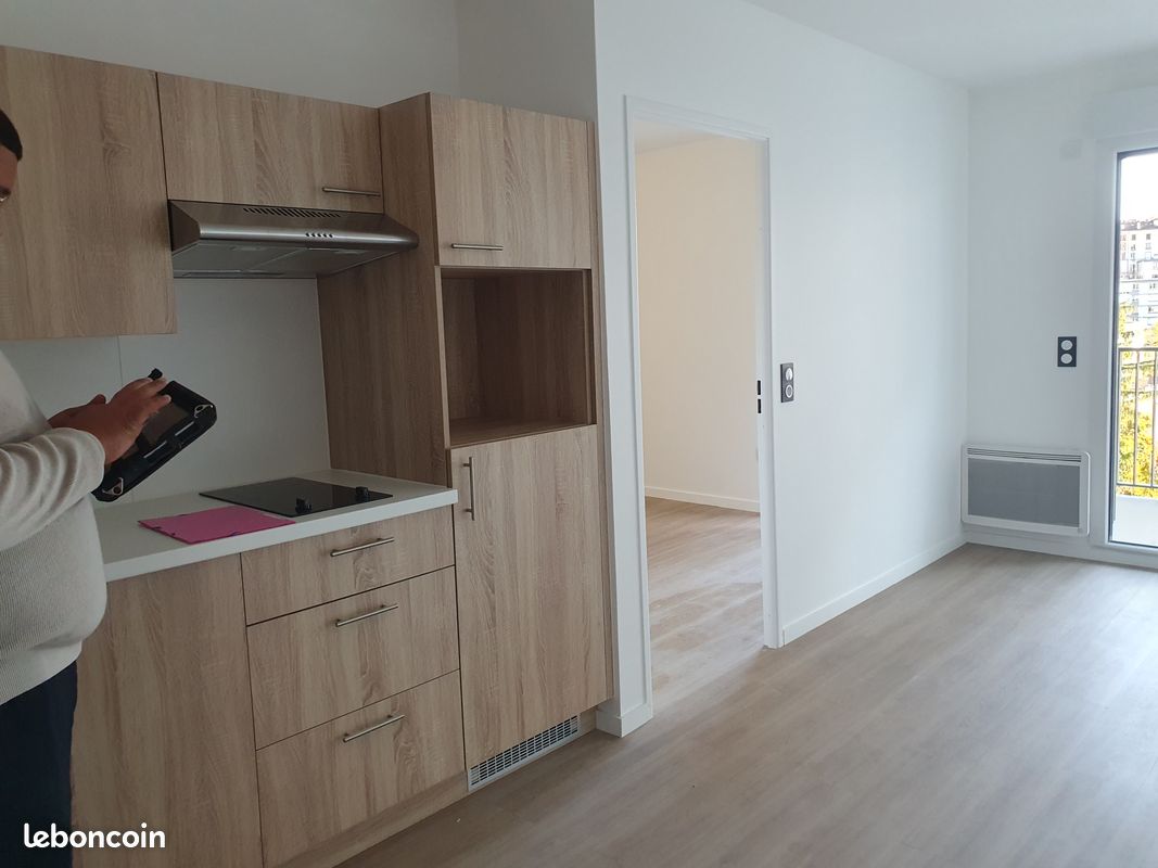 Appartement 2 pièces 39 m² · à Clermont-Ferrand · 39,4 m² · 663 €/mois