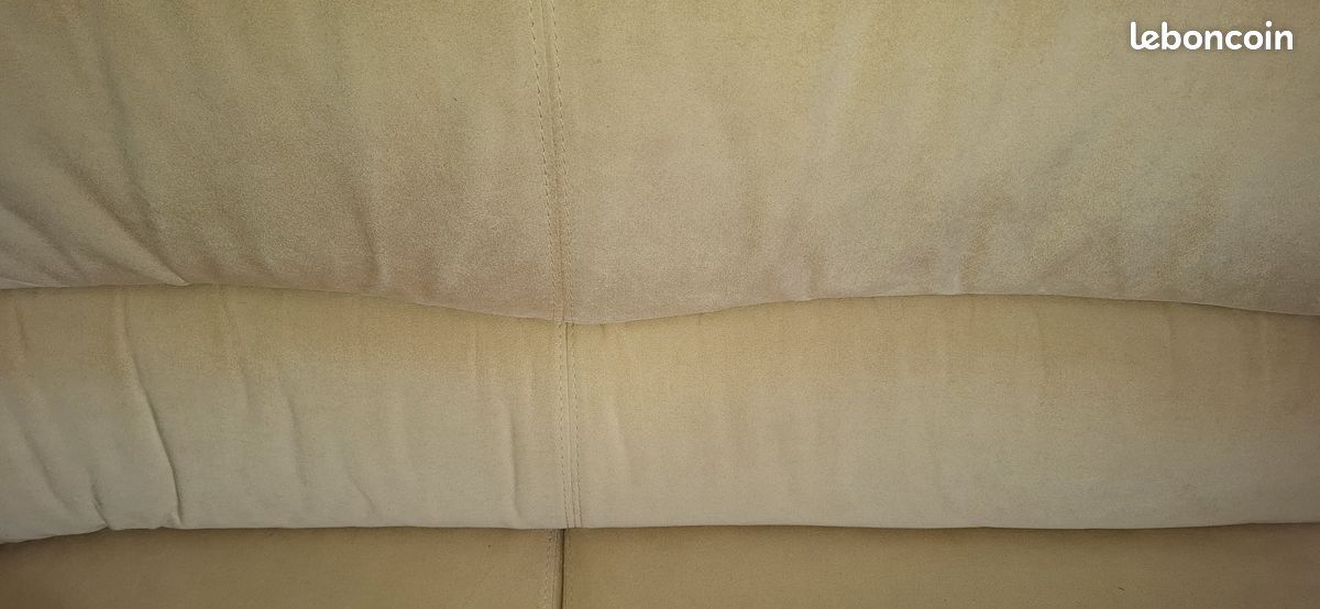 Affaire  Canapé d'angle beige 4 places, en alcantara, démontable en 2 pièces (image 5)