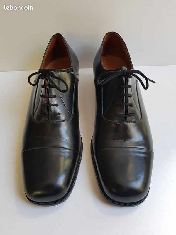 Fouet Taureau Ancien En Cuir Noir, 6,5 Pieds (environ 2 Mètres), Avec Poignée