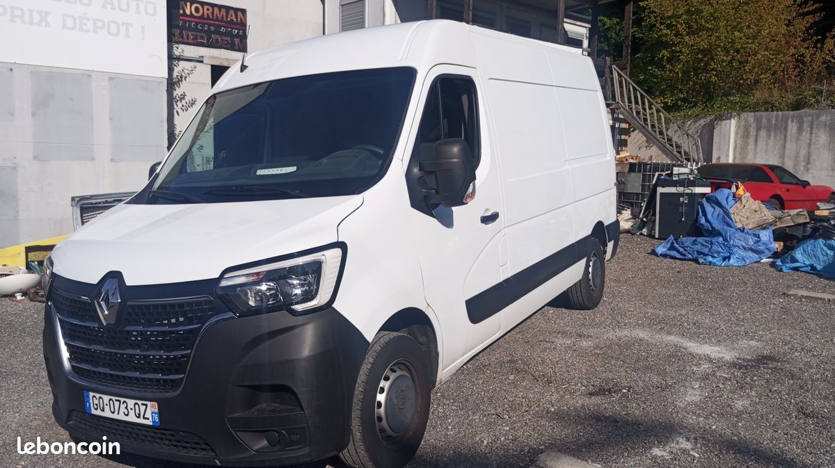 Renault master 2023, 1ère main, 22100 Kms, Attelage, L2H2, Blue dci 135 confort, Clim, Gps, Radar recul Caméra, (image 2)