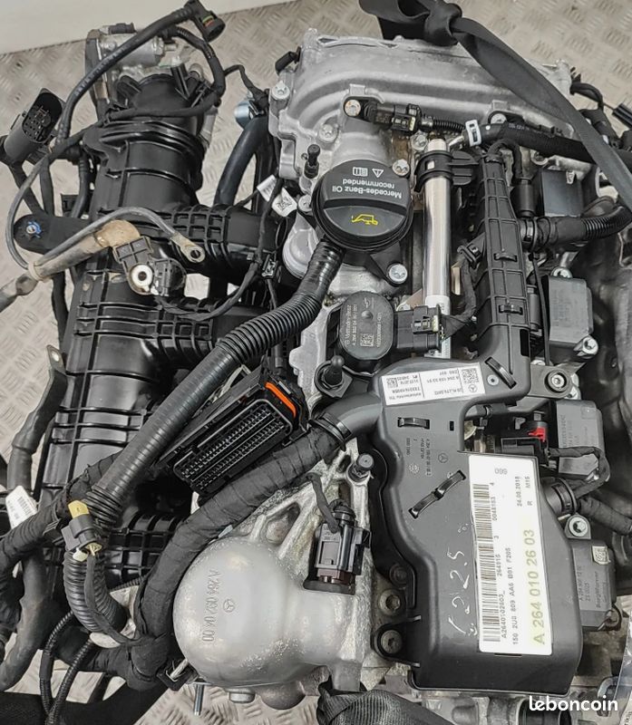 Moteur mercedes classe c w205 200 c200 1.5 eq boost 184cv 264915 (image 4)