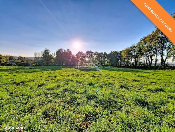 Terrain 797 m² Cast