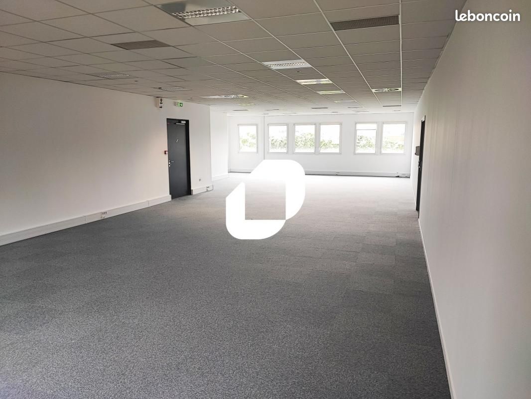 Bureaux 353 m² (image 3)