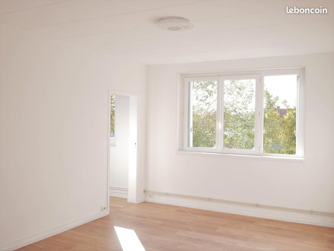 Appartement 4 pièces 66 m² · à Meaux · 66 m² · 990 €
