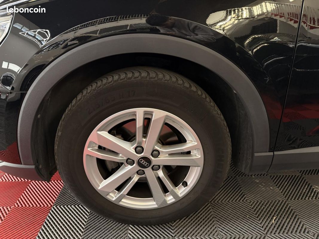 AUDI Q3 (315 euros/mois) Business Line 35 TFSI 150CV S-tronic CAMERA CARPLAY (image 27)