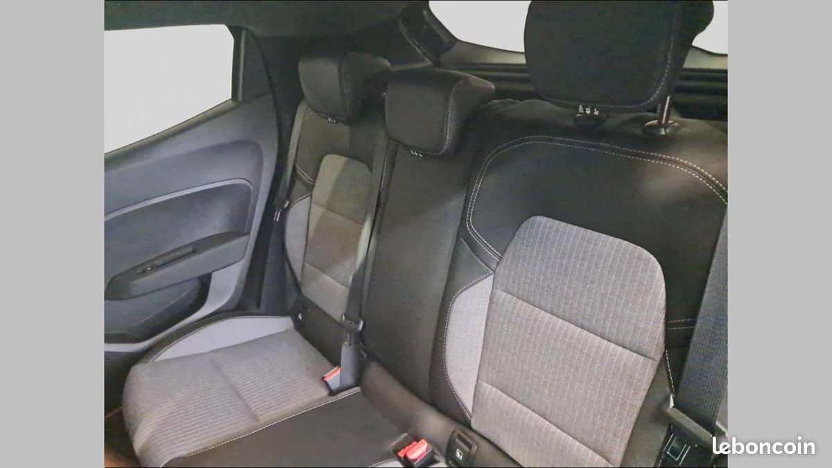 Renault Clio V TCe 90 Techno (image 16)