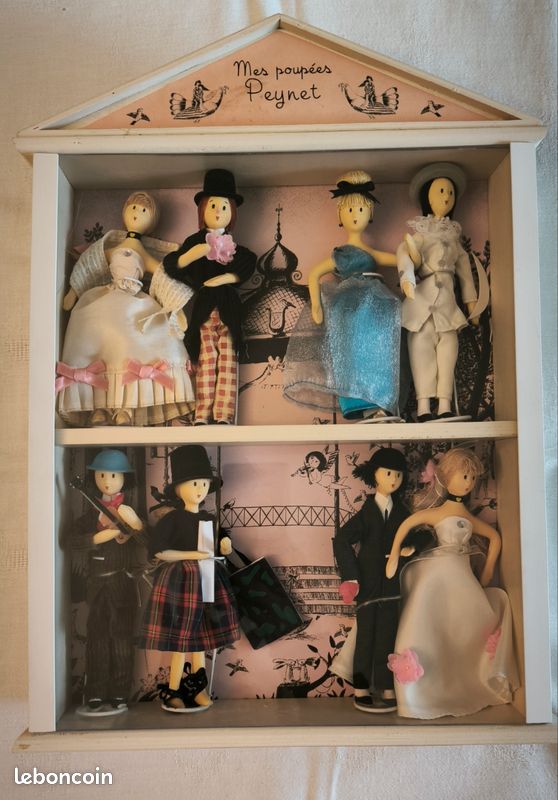Vitrine Les Poupées de Peynet accessoires Collection