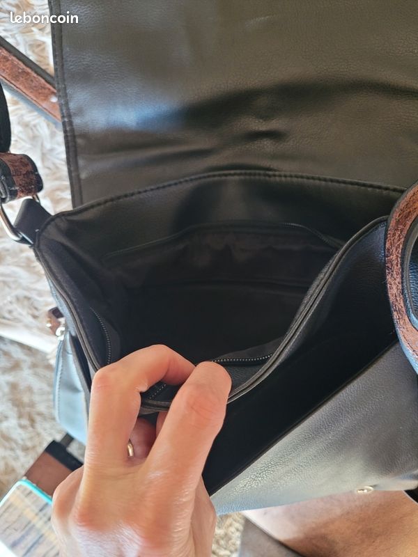 Sac bandoulliere (image 9)