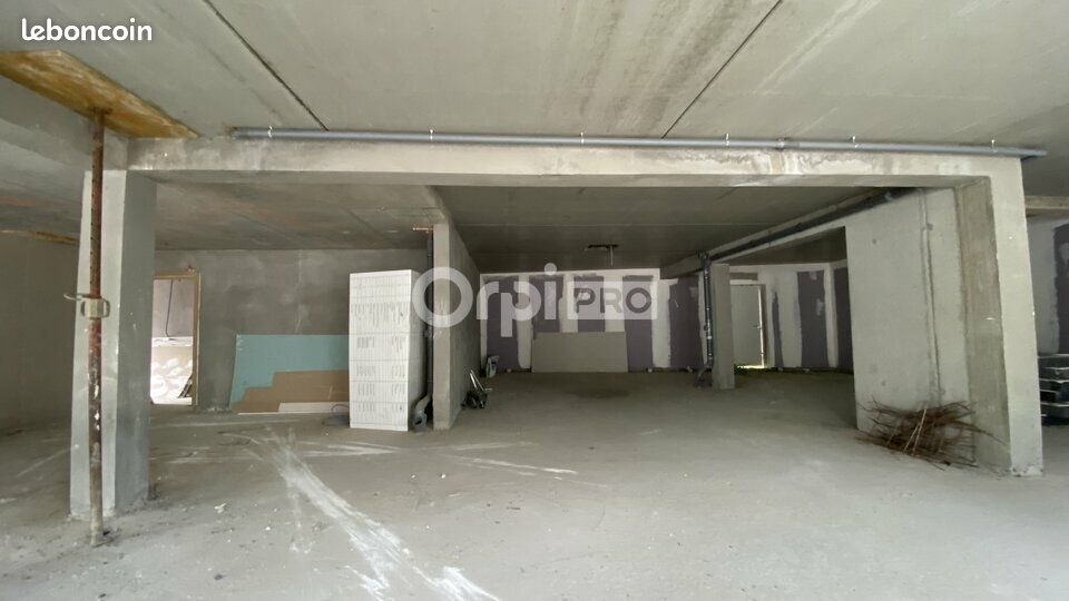 Local commercial 144 m² (image 4)